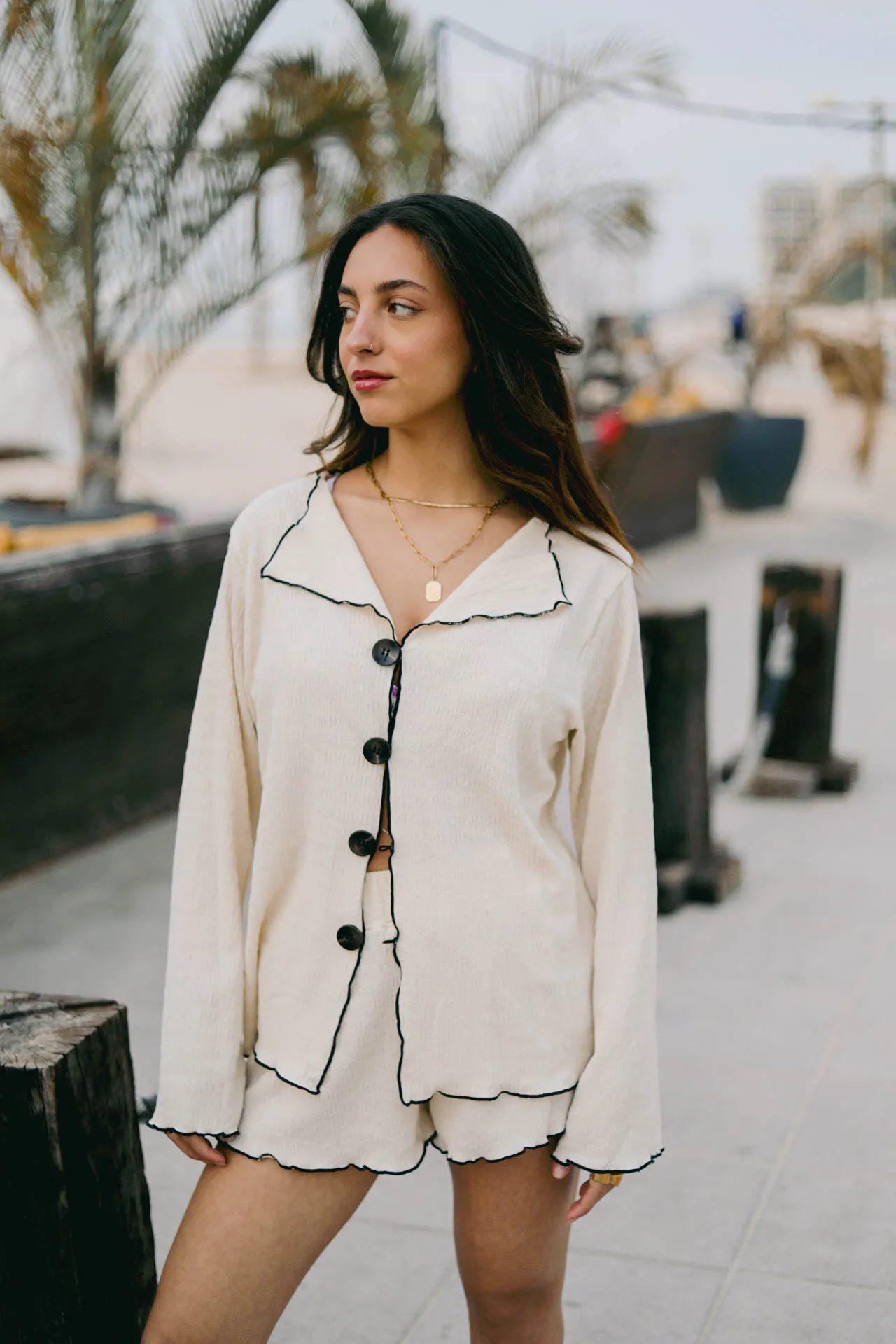 Yasmin Buttoned shirt