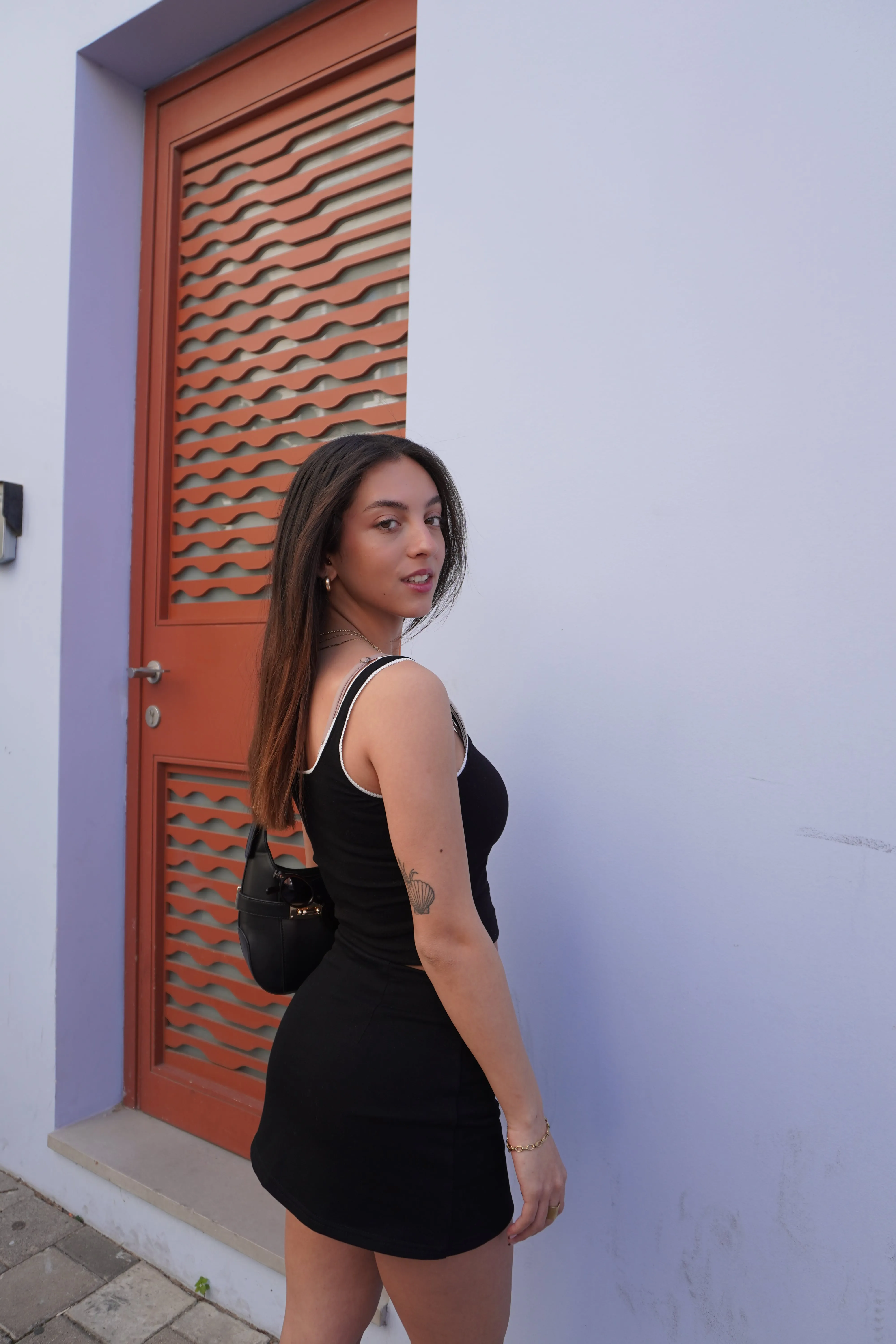 גופיית מיילי — image 3 of 5